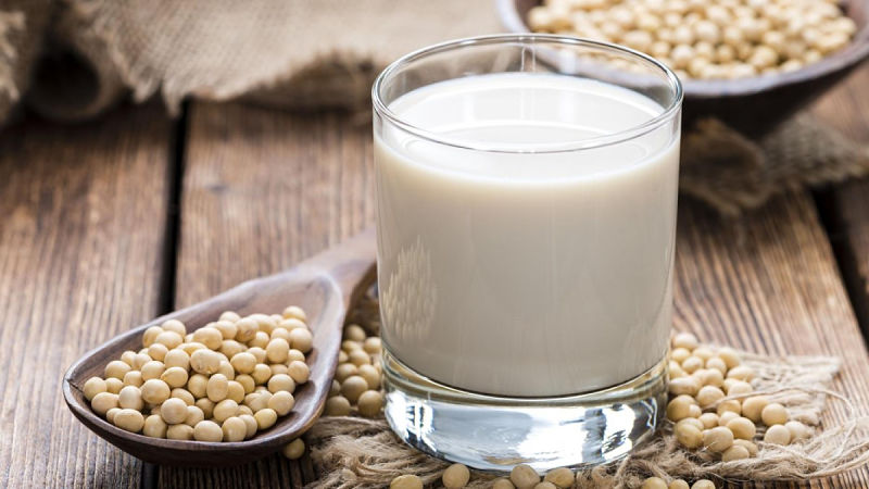 Người bị tiểu đường uống sữa đậu nành được không? Lợi ích của sữa đậu nành