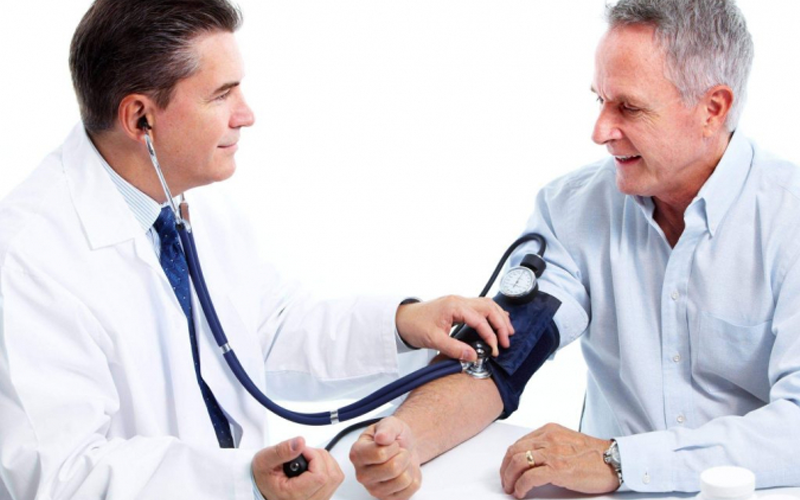 Góc thắc mắc: Huyết áp người trên 60 tuổi bình thường là bao nhiêu?